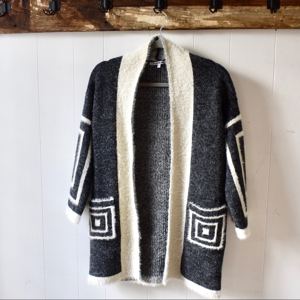 Violet Ruby Gray & White Sweater Medium